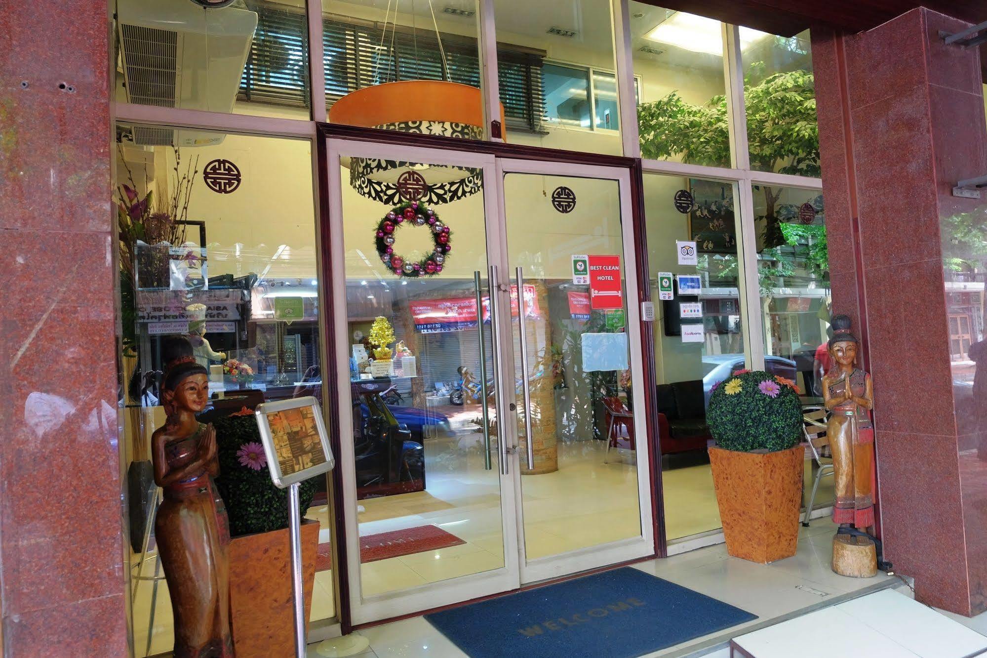 China Guest Inn Bangkok Exterior photo
